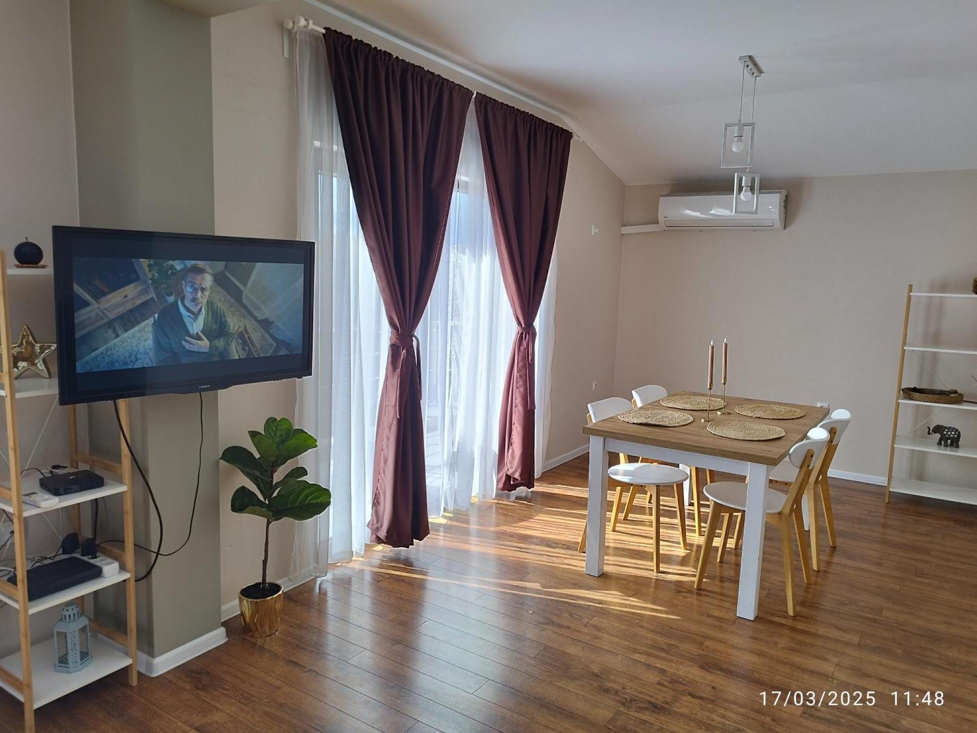 Luxury Suite 2 คาร์โลโว ภายนอก รูปภาพ