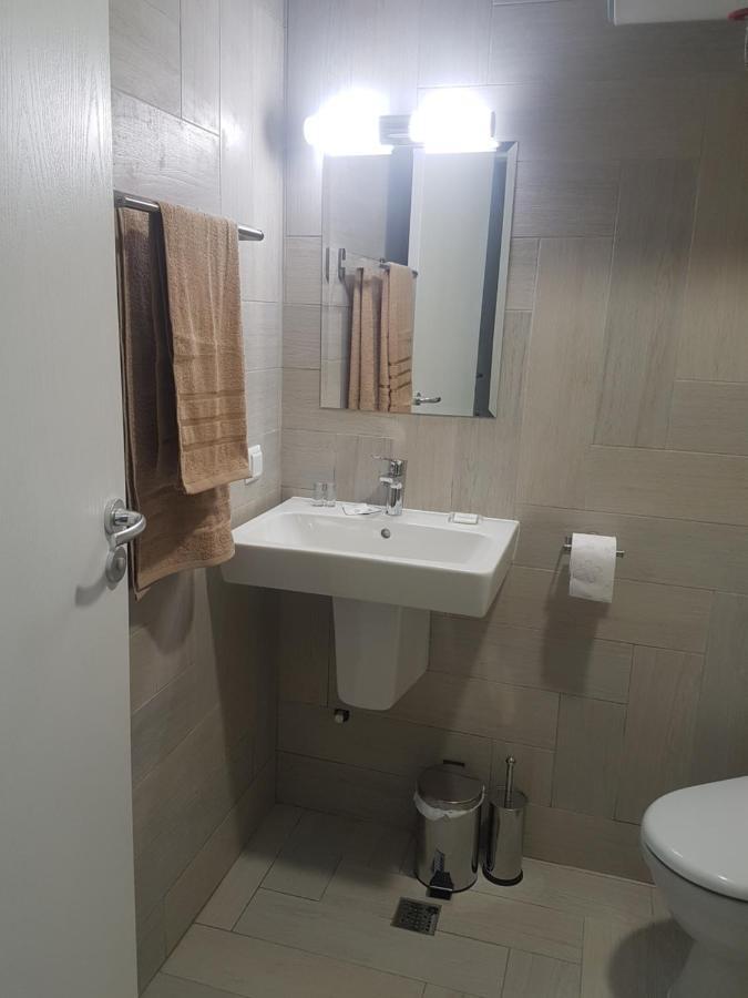 Luxury Suite 2 คาร์โลโว ภายนอก รูปภาพ